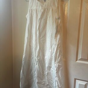 Croft & Barrow White Nightgown